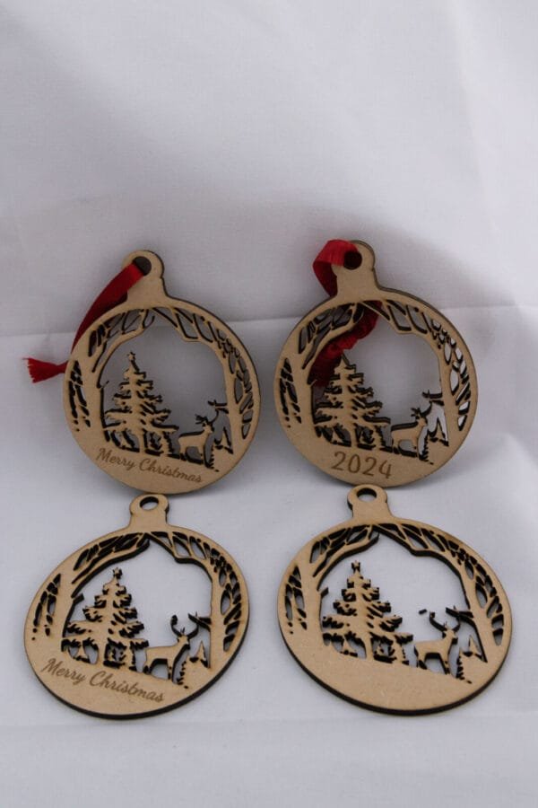 Christmas Scene Ornament - Image 4